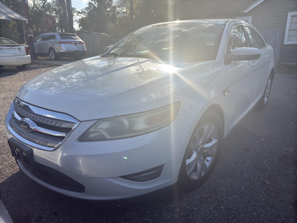 2011 Ford Taurus