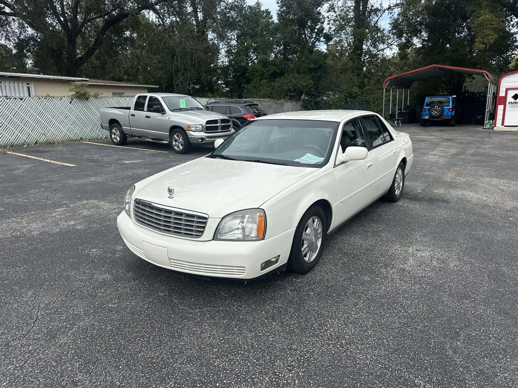2004 Cadillac DeVille Base