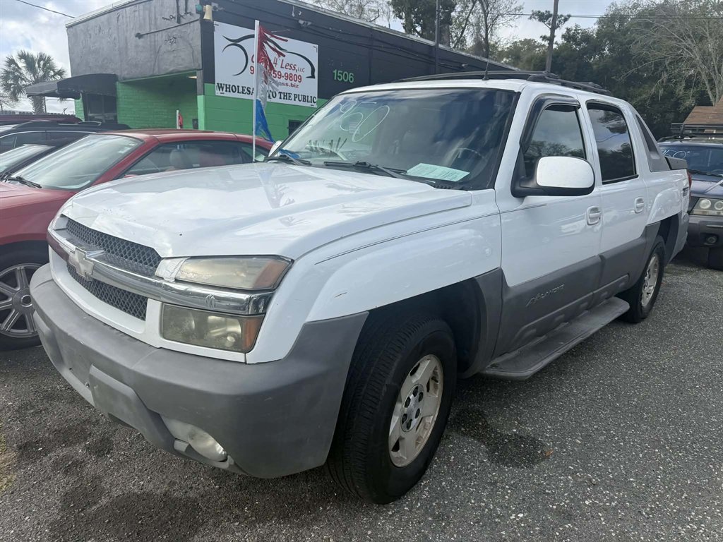 2002 Chevrolet Avalanche Base