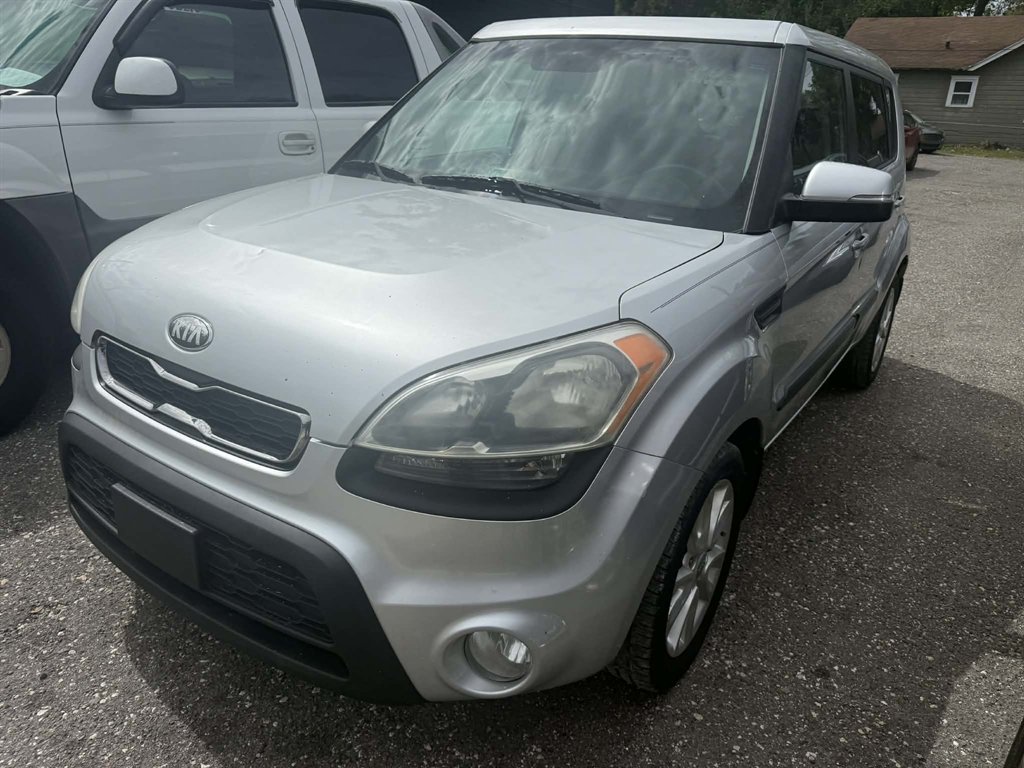 2013 Kia Soul +